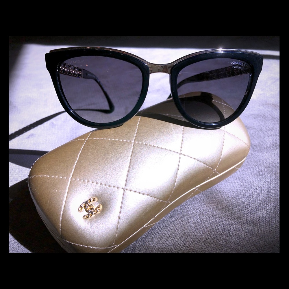 Chanel Cat Eye Polarized Sunglasses 5361-Q.
